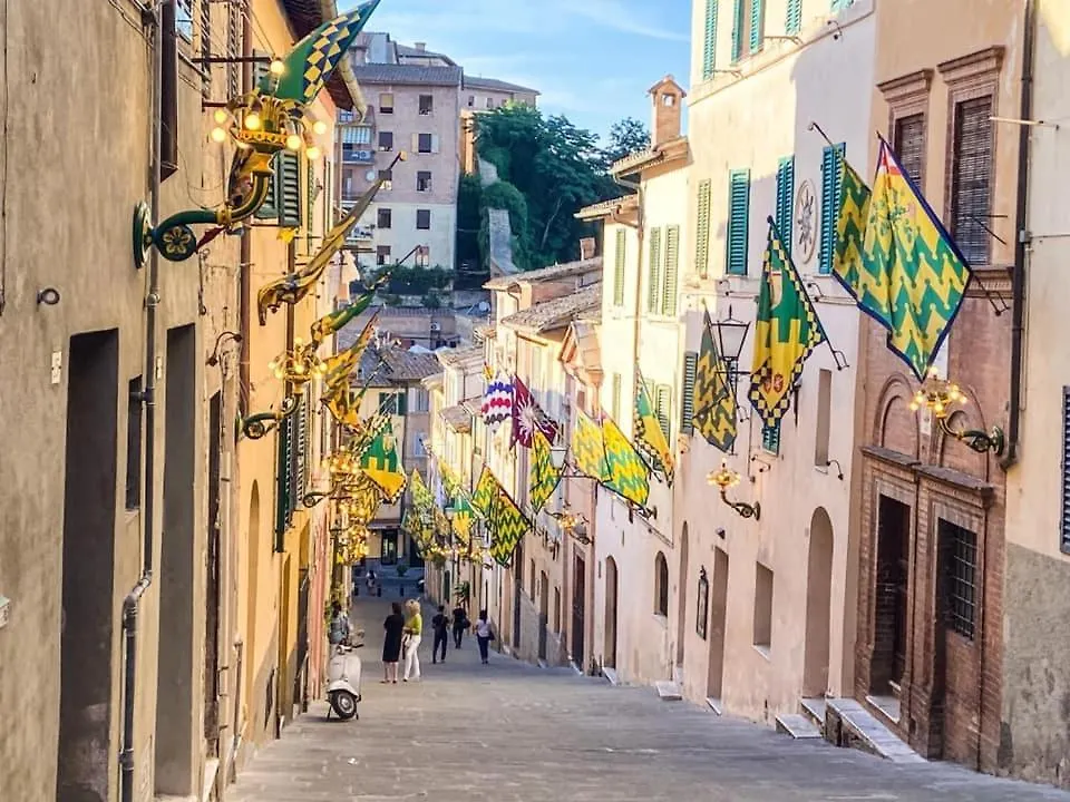 La Campanina-Nel Cuore Di Siena E Della Contrada 0*,  Italy